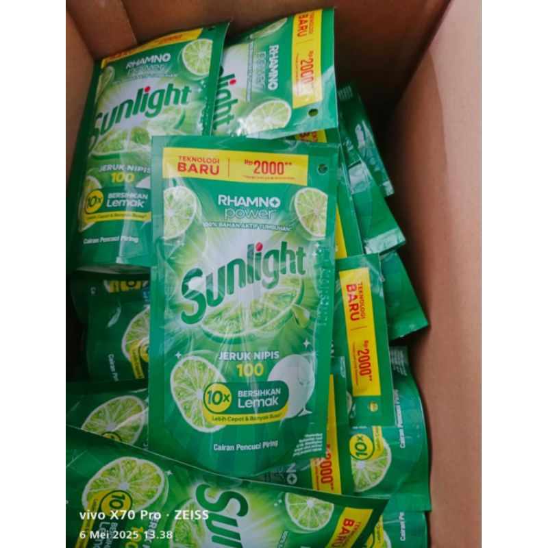 Sunlight Cuci Piring Cair 2000 Rhamno Power Cairan Pencuci 92g