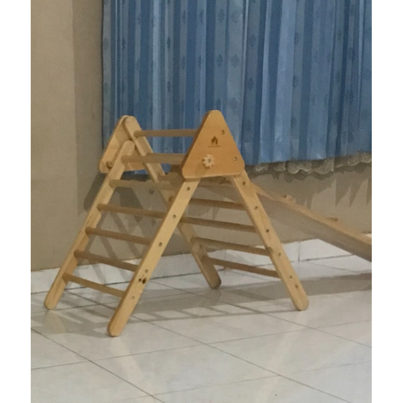 pikler kayu
