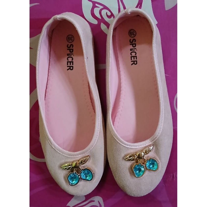 Sepatu Balet Merk SPICER size 39 Bahan Beludru