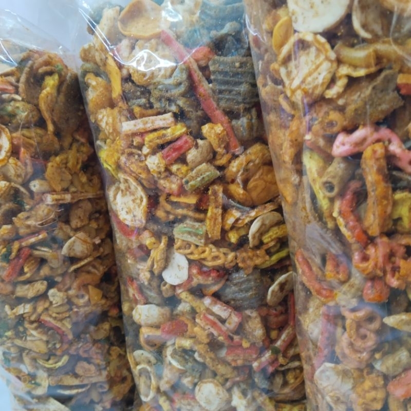 

Cemilan Seblak Mix 500g | Kerupuk Seblak campur | Cemilan Pedas