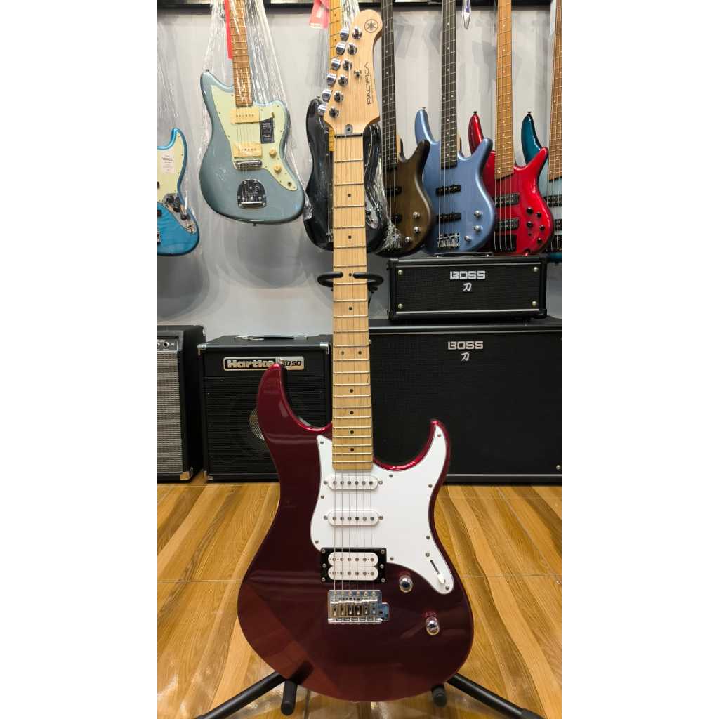 Yamaha Pacifica PAC112VM RM / PAC112 VM / PAC 112 VM Gitar Elektrik