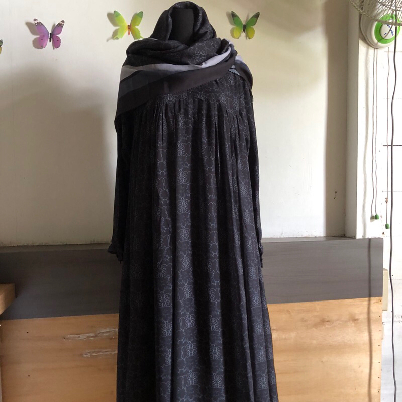 Abaya Briana Preloved Tanpa Outer Ukuran M by Ulya Hijab