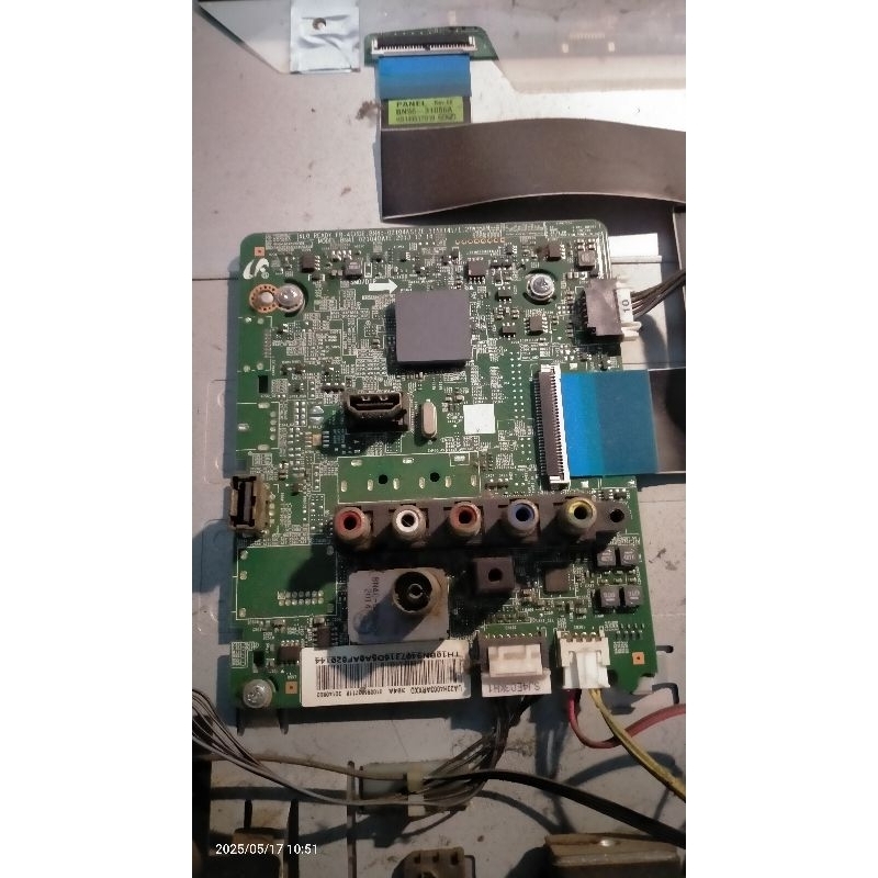 MB Samsung UA 23H4003