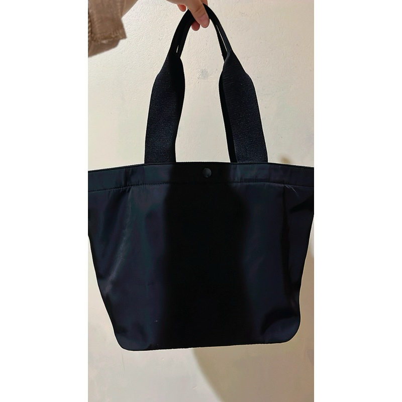 Tote Bag Wanita By Uniqlo (Preloved)