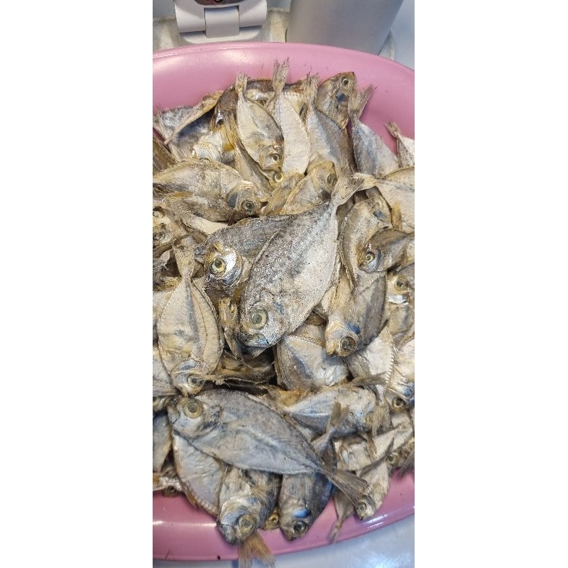 

ikan asin pethek kering berat 250gram