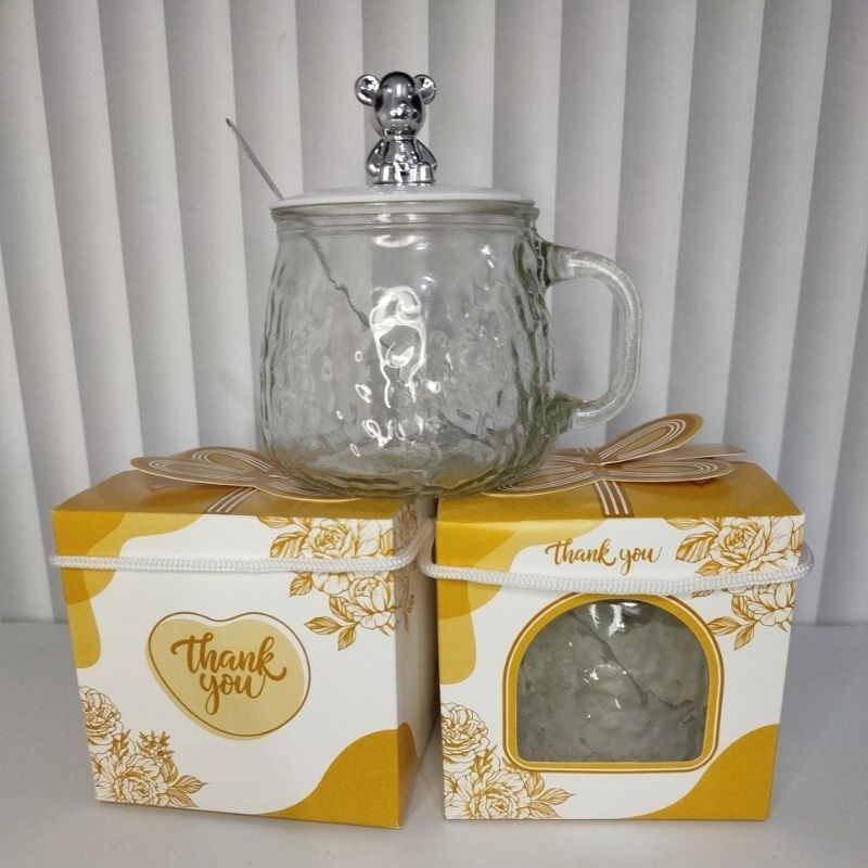 Mischa 10 PCS MUG CANGKIR GELAS KACA BERUANG + SENDOK KEMAS BOX IVORY SOUVENIR