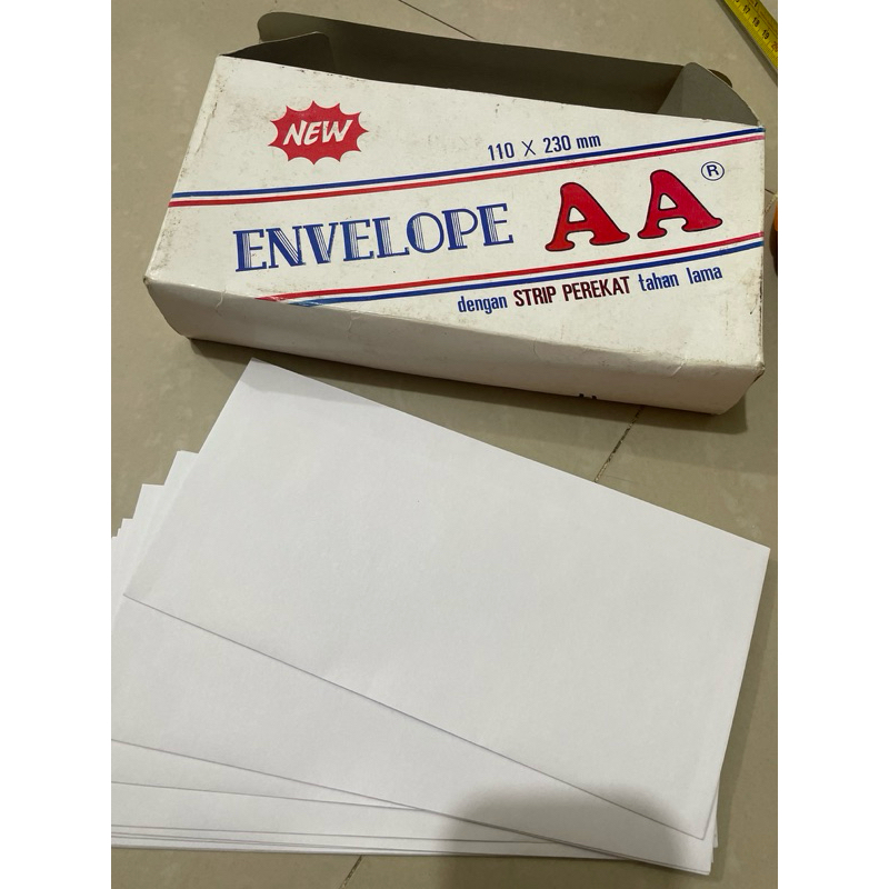 

Amplop AA dengan Strip Perekat No 90