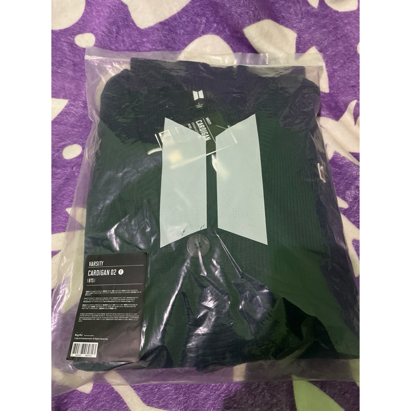 READY STOCK OFFICIAL BTS VARSITY CARDIGAN 02 DNA
