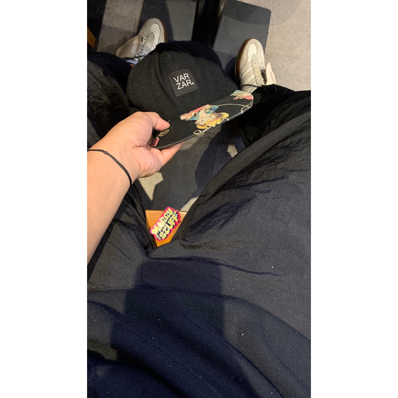 TOPI VARZAR x BETTY POP SETELAN