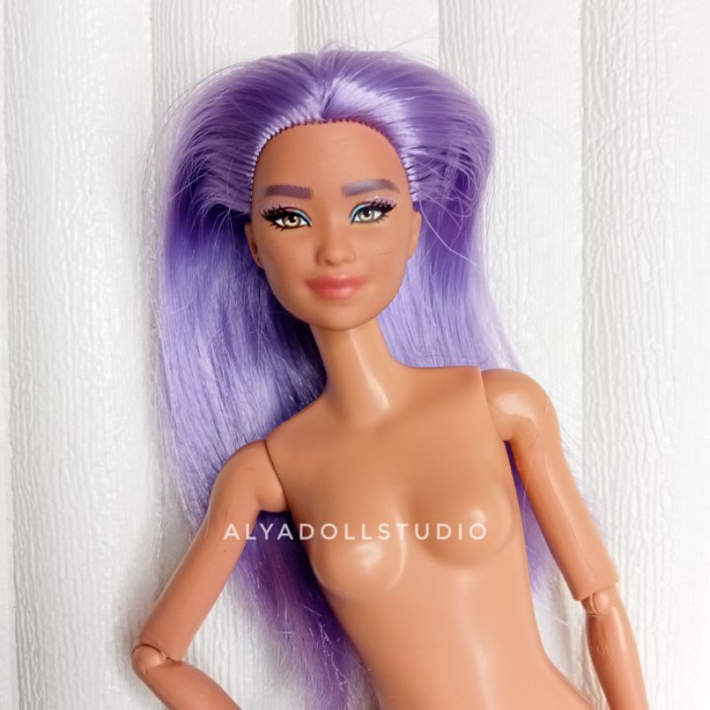 Barbie Kira Face Body Pivotal ori Mattel