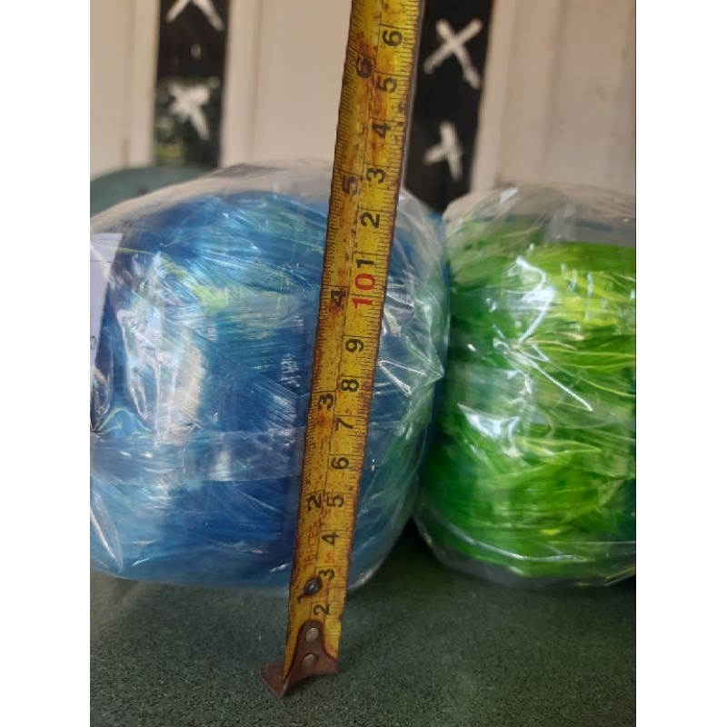 

Tali Rafia Super Eceran Rp 3000