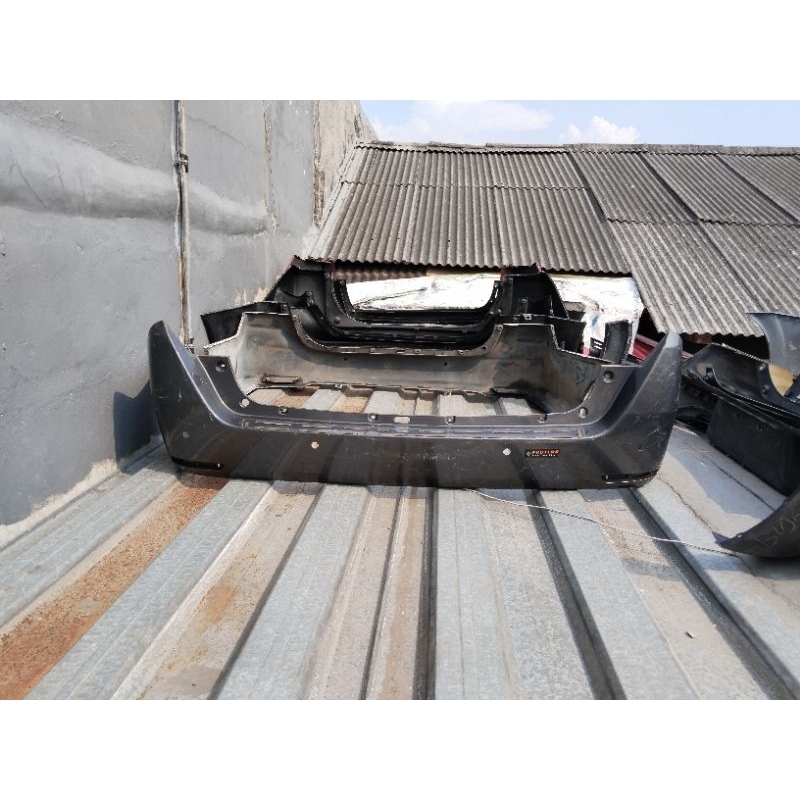 Bumper bemper belakang innova Reborn