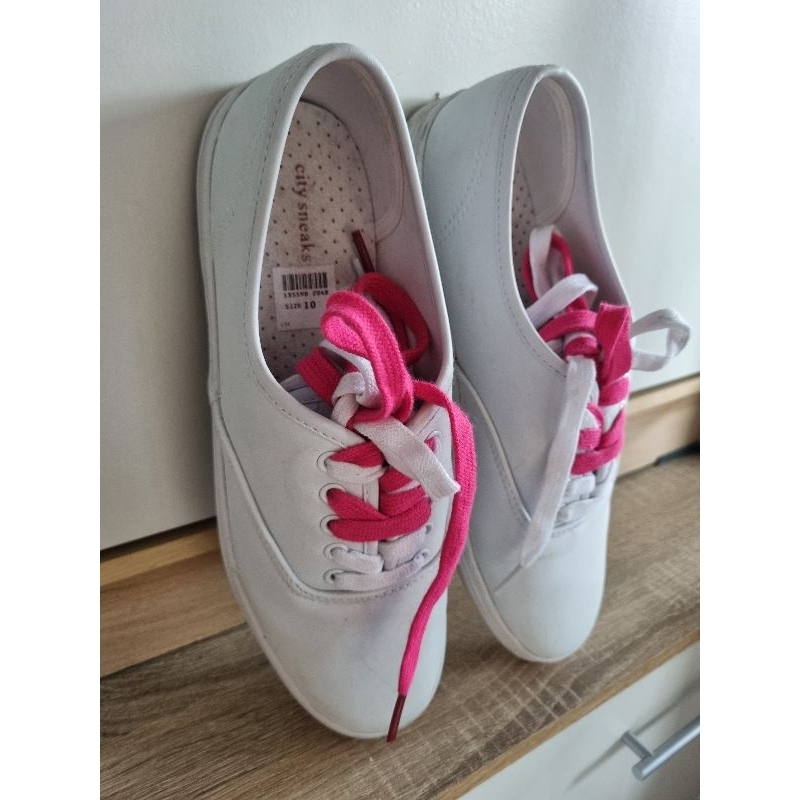 City Sneaks Payless Withe Blanco Type Bal Smooth Size 10 EUR 41½ Preloved Sepatu Sneakers Wanita Put