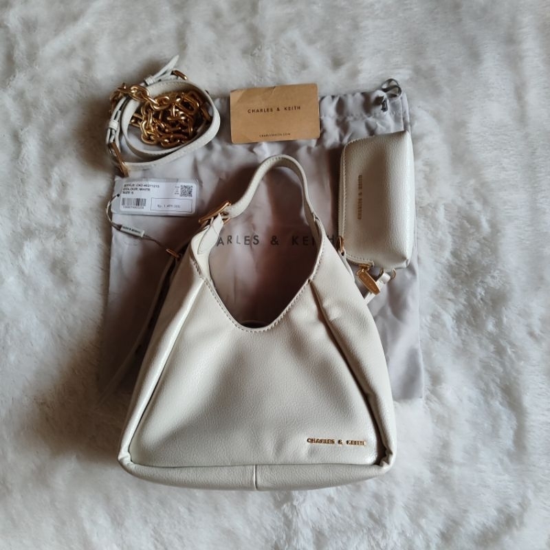 Tas Charles and Keith Mini Buzz Hobo Bag Preloved / Tas Charles & Keith Preloved / Tas CK C&k