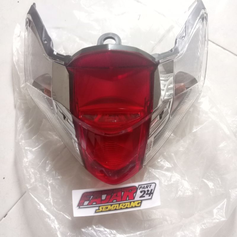 3370A-KWZ-750 LAMPU STOP BELAKANG SET SOKET BOHLAM REVO AT MATIC AHM