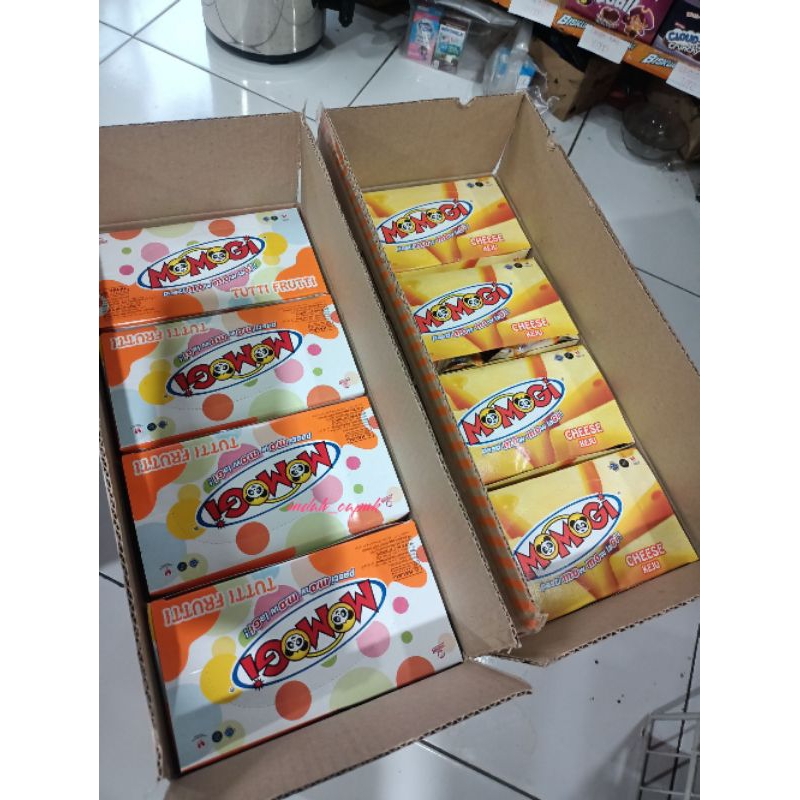 

MOMOGI STIK DENGAN BANYAK CARIAN RASA ISI 12 BOK X 20 BKS