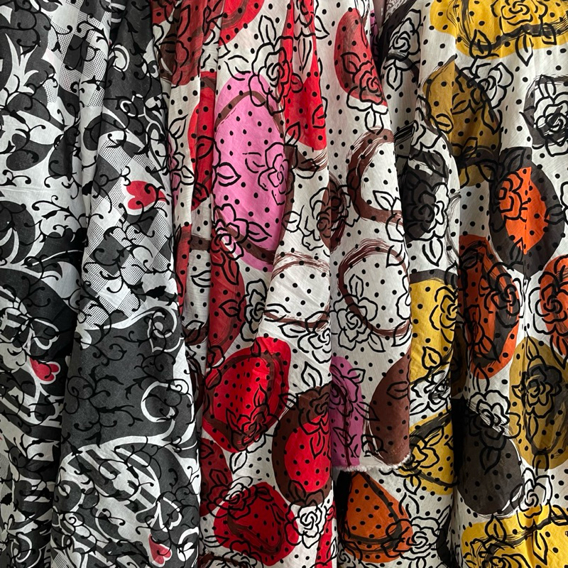 kain katun motif - kain katun silky embos beludru premium - kain katun silky motif bunga premium pj