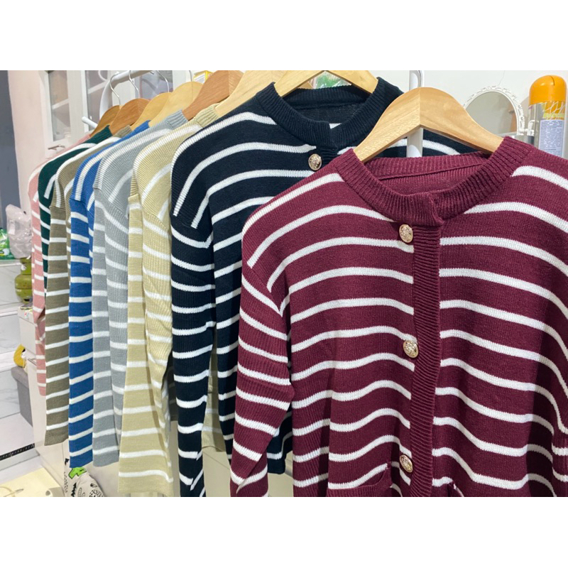 Rajut Premium Lalisa crop Cardigan Outer knitwear