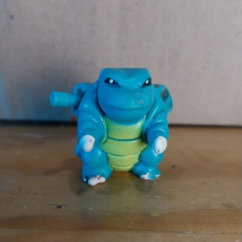 mainan pokemon vintage blastoise jadul tomy