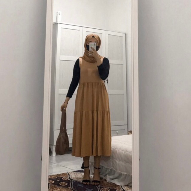 PRELOVED gaun dress midi UNIQLO 100%