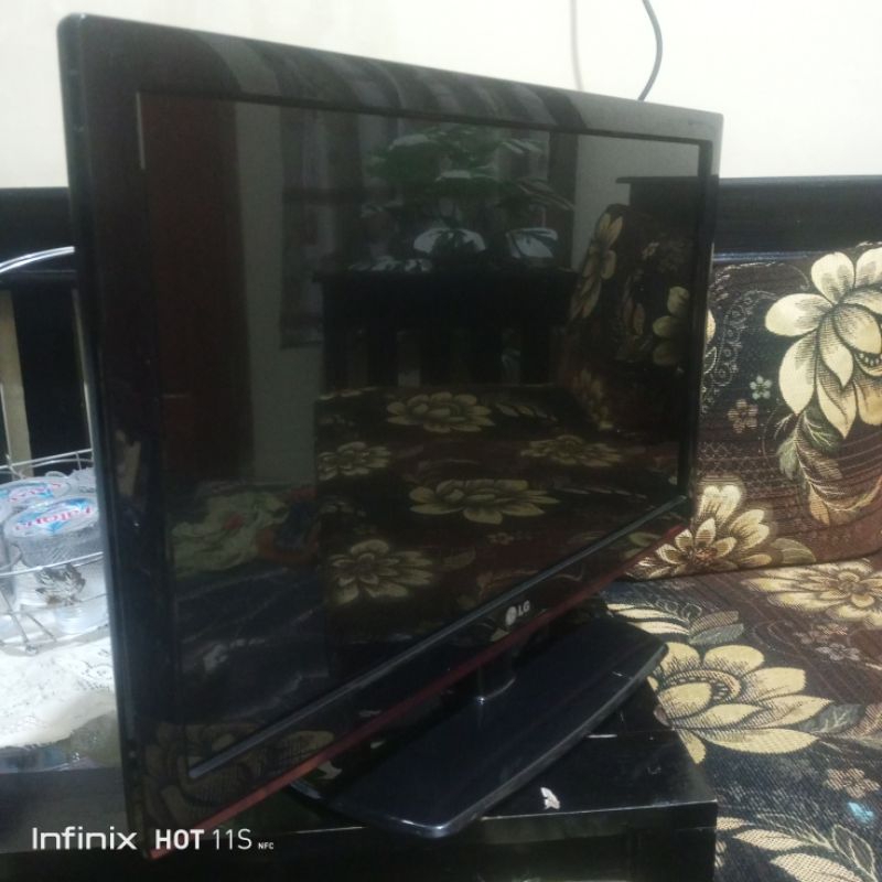 TV LCD LG Analog 22 inch Normal