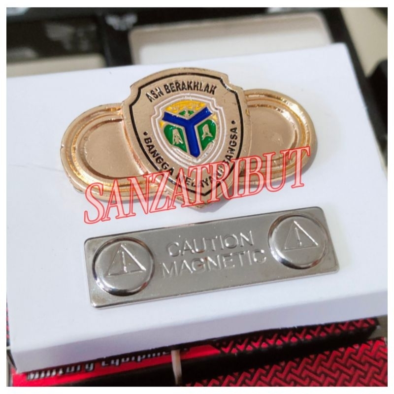 Pin ASN BERAKHLAK Magnet Terbaru