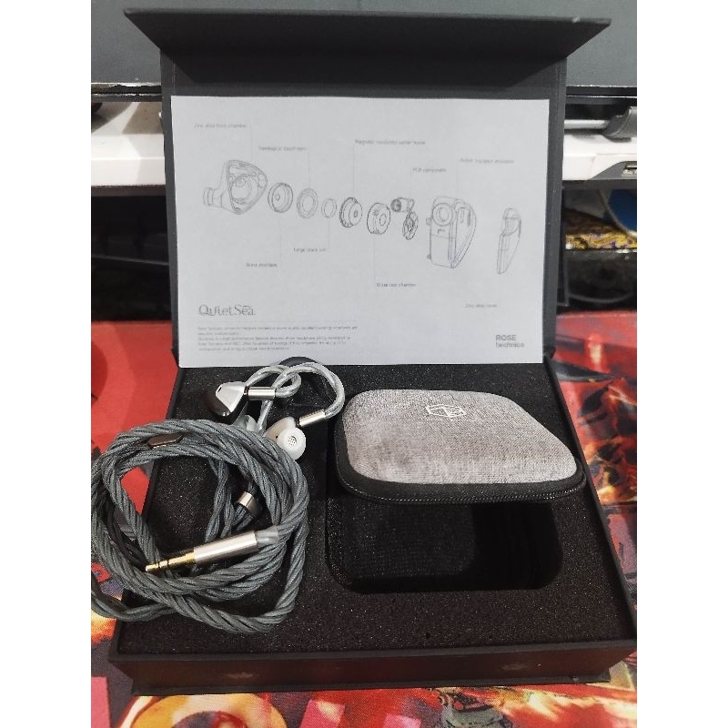 IEM rose technics quietsea bekas
