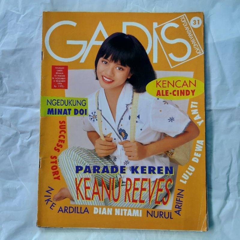 Majalah Gadis 1994 Della Megawati + Nike Ardilla