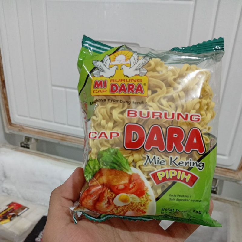 

mie keriting pipih cap burung dara uk 140gr