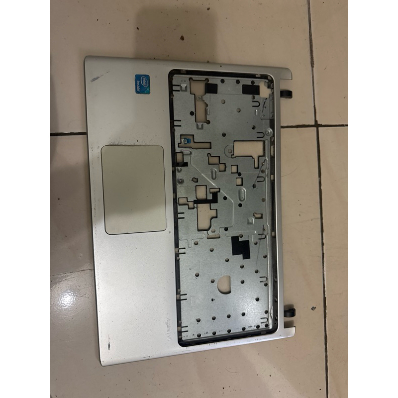 casing atas acer aspire V5-431