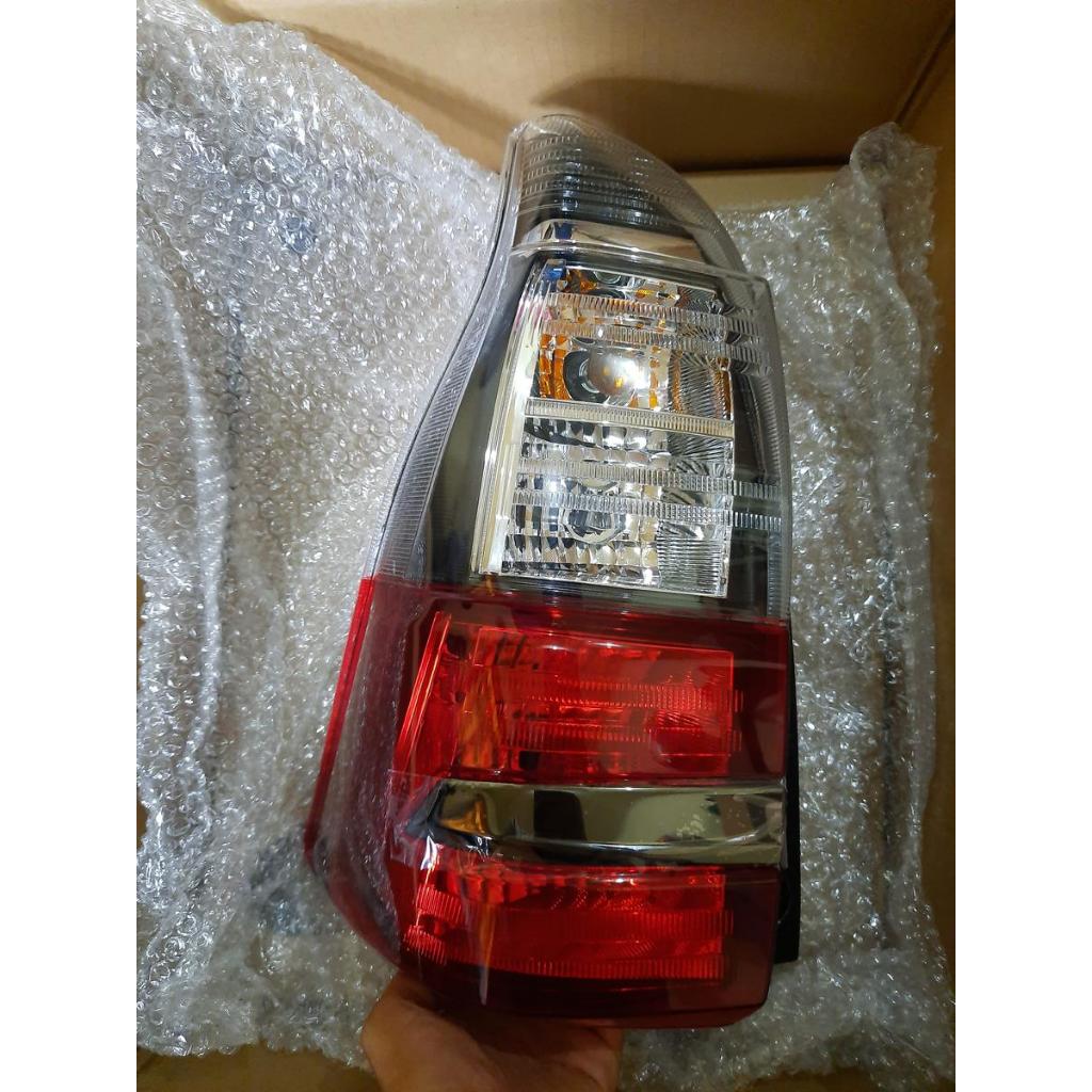 stoplamp / lampu belakang avanza veloz 2019 2020 2021 ori - KANAN
