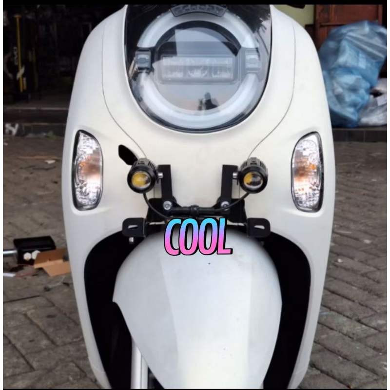 Breket lampu tembak depan D2 laser scoopy 2025 dudukan lampu sorot utama new scoopy 2025