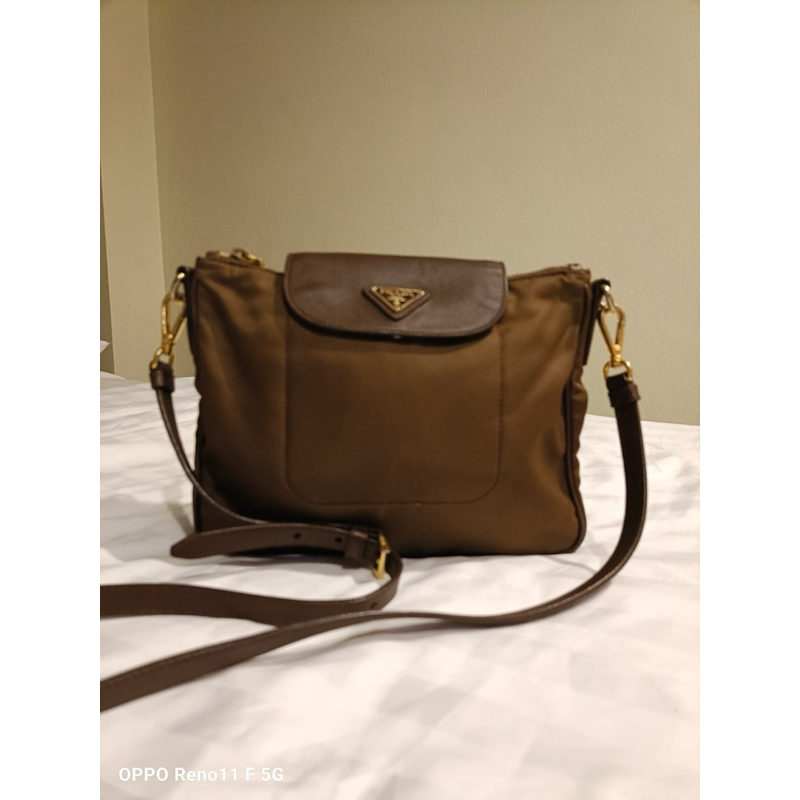 Tas Nilon Prada Authentic Preloved