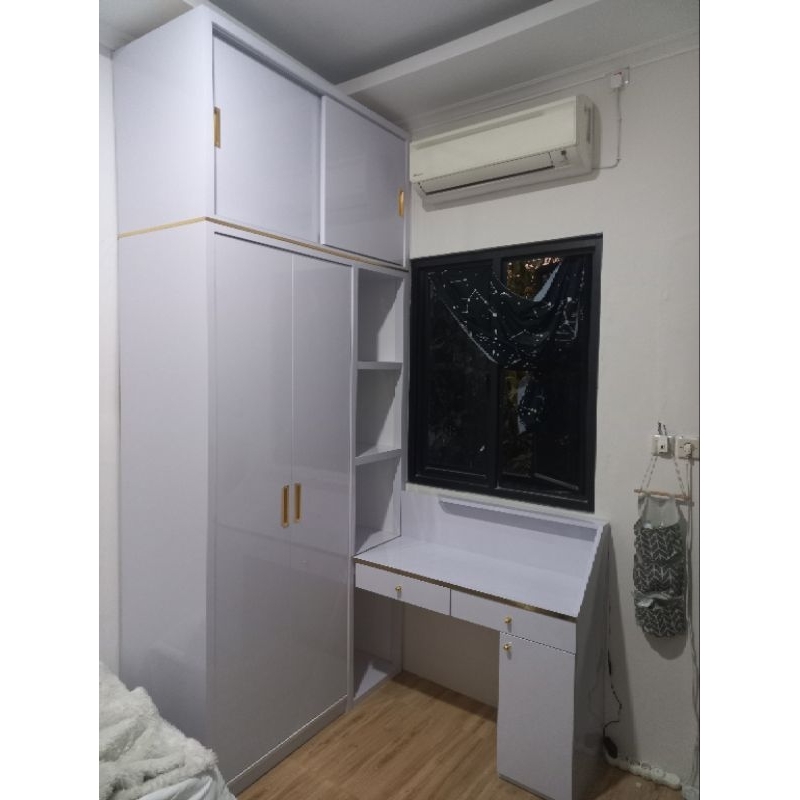lemari plus meja belajar meja kerja
