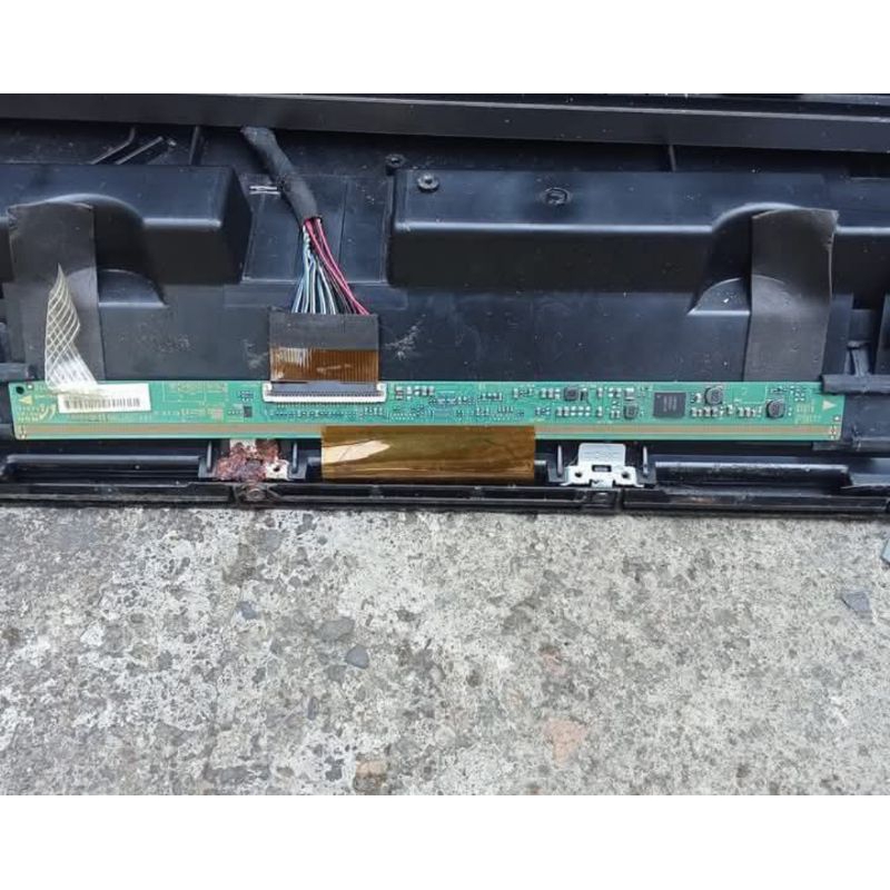 tcon tikon t con tv polytron 32b1550