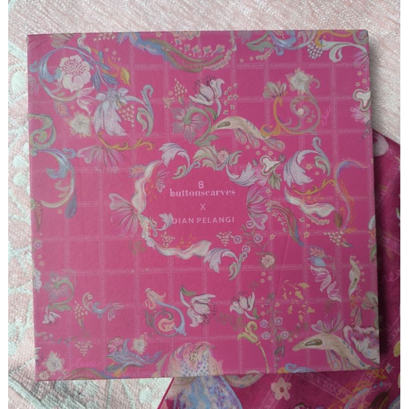 Preloved Buttonscarves X Dian Pelangi