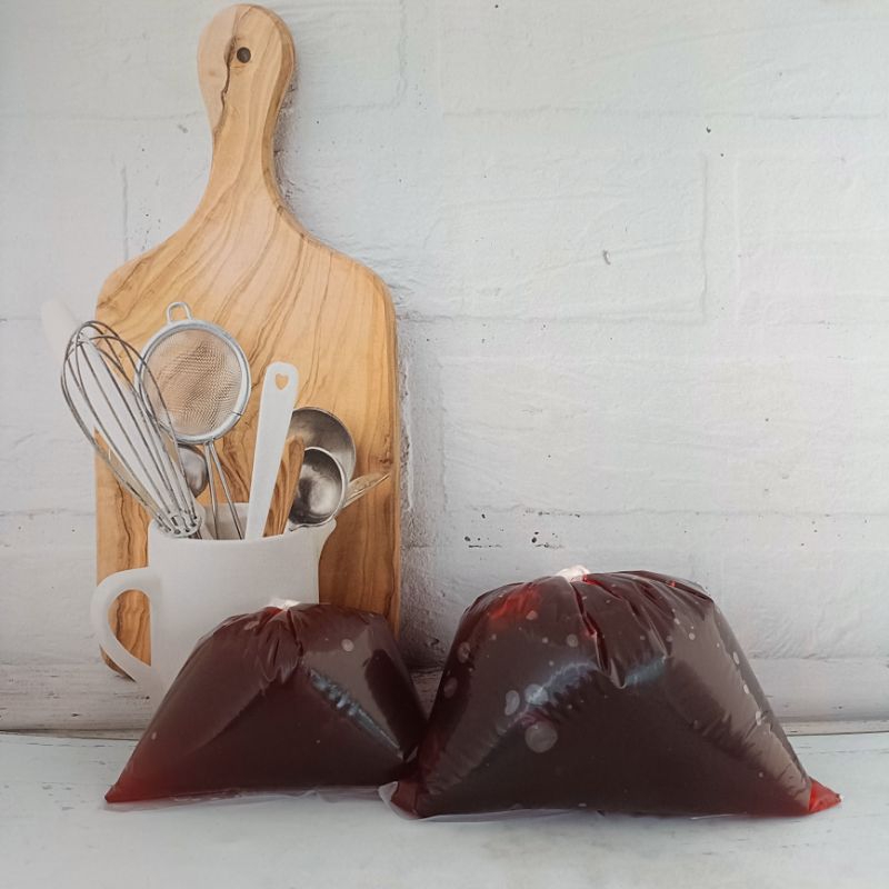 

SELAI STRAWBERRY REPACK ( 250GR/500GR )