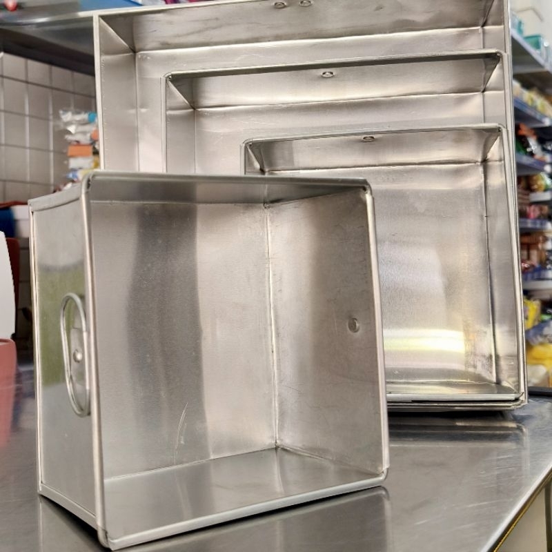 Loyang Petak 12 x 12 x 6cm/Loyang Persegi 5inch x 3inch/Loyang Kue