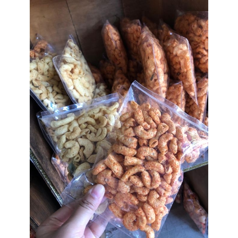 

KERUPUK MAKARONI PEDAS GURIH
