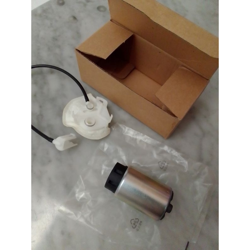 Fuel pump- Pompa bensin Toyota kijang Innova 2005-2015 -new Yaris-Suzuki APV-Mega carry- Isuzu Dmax 