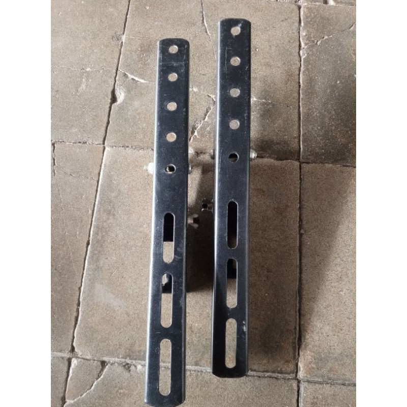 Bracket TV LED Dinding