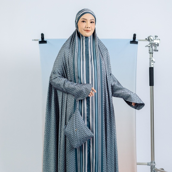 Elzatta Mukena Satin Dewasa Premium Mukena Abaya Monogram