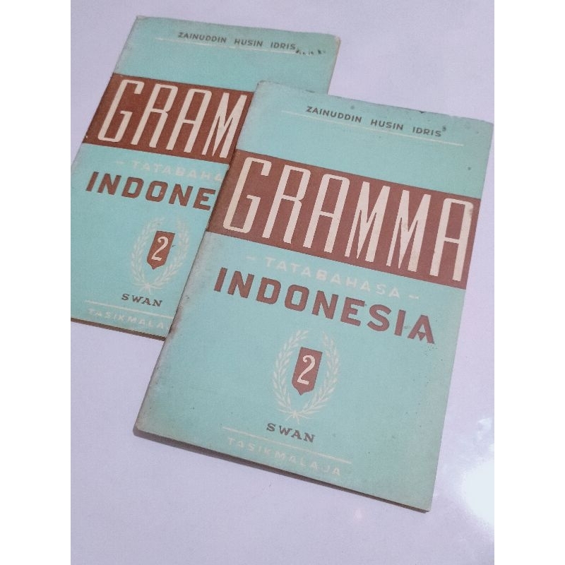 Buku antik ejaan lama th 1957 Gramma Tatabahasa Indonesia oleh Zainuddin Husin Idris buku pelajaran 