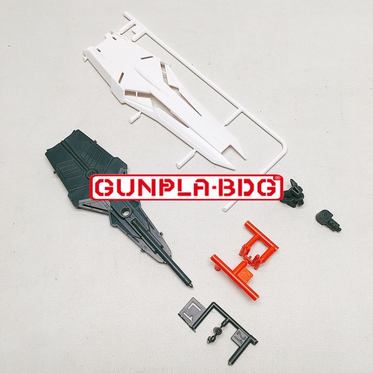 BANDAI RG Gundam RX 93 Nu Part Shield