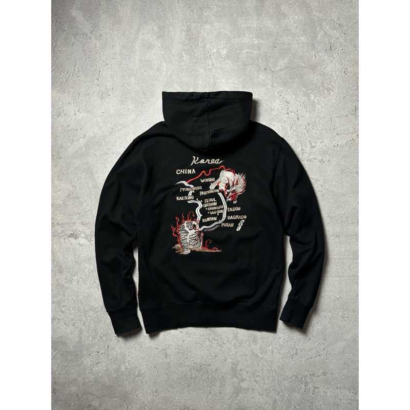 SOVERMENT ART SUKAJAN HOODIE