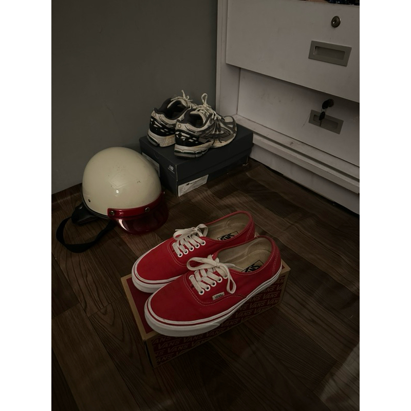 vans authentic red chilli second