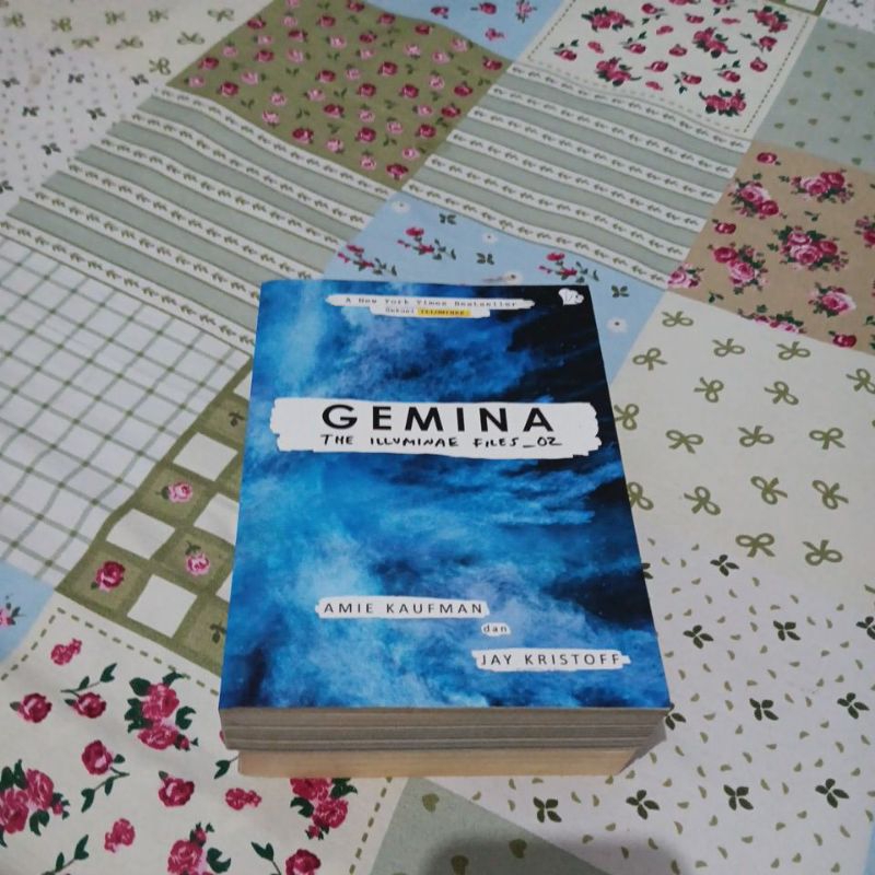 GEMINA The Illuminae Files_02