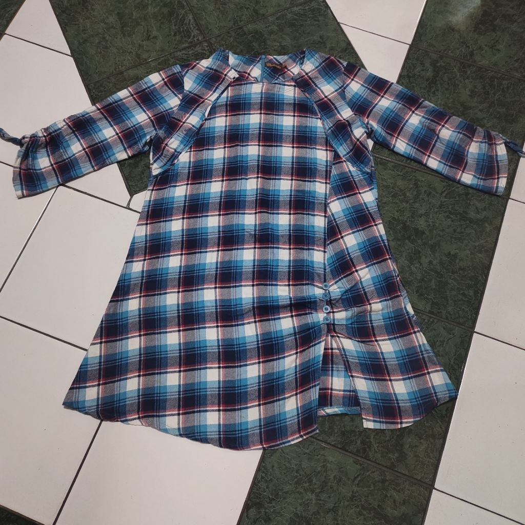 pre ❤️ tunik flanel kotak2