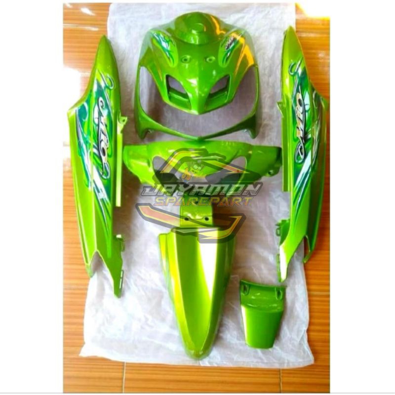 Cover body full halus+striping motor yamaha mio smile 2010 warna hijau