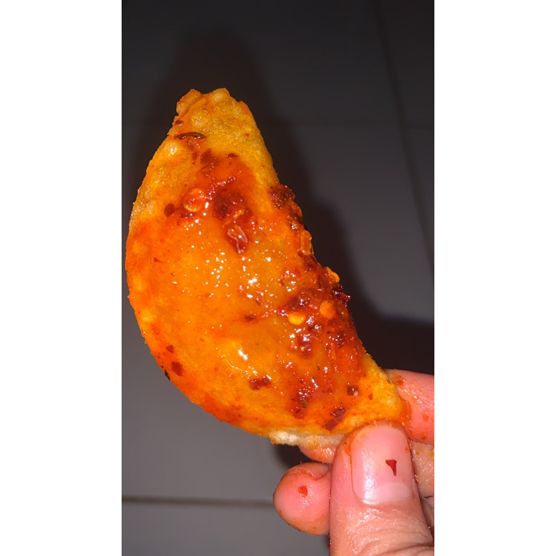 

cireng isi ayam chilli oil